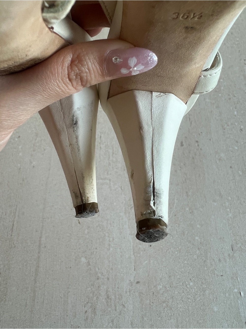 Vintage Chanel White Slingback Studded Sandals with Box - Picture 10 of 10
